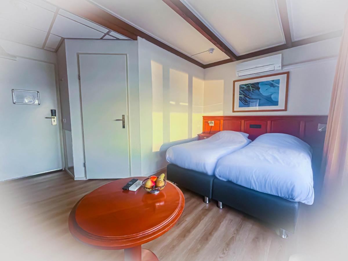 Hotel De Boegschroef Delfzijl Luaran gambar