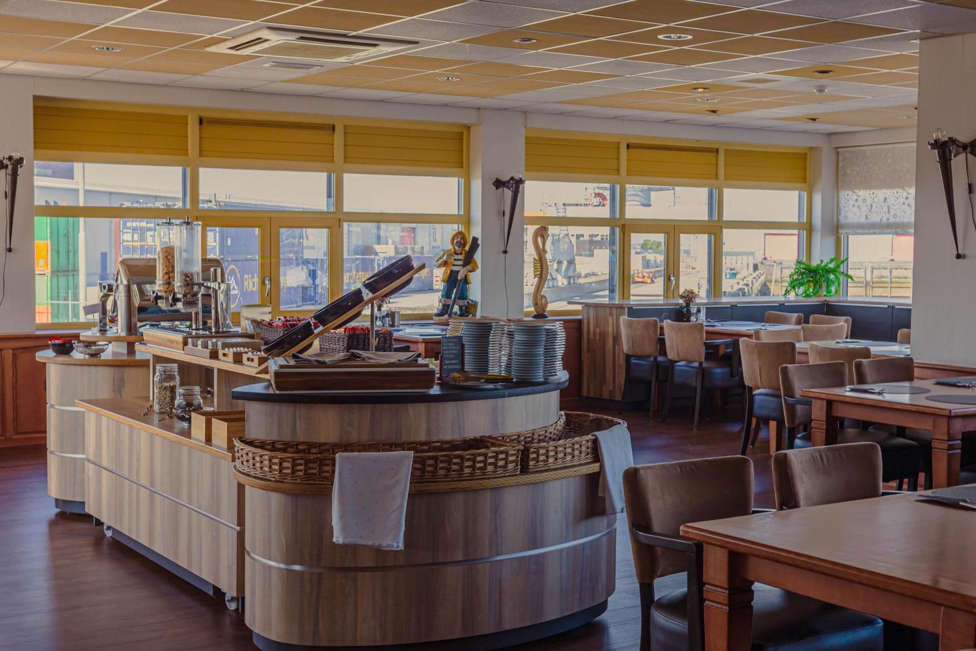 Hotel De Boegschroef Delfzijl Luaran gambar